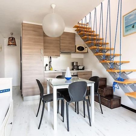 Le Capucin - Petit Duplex Avec Place De Parking Dinard Exterior foto